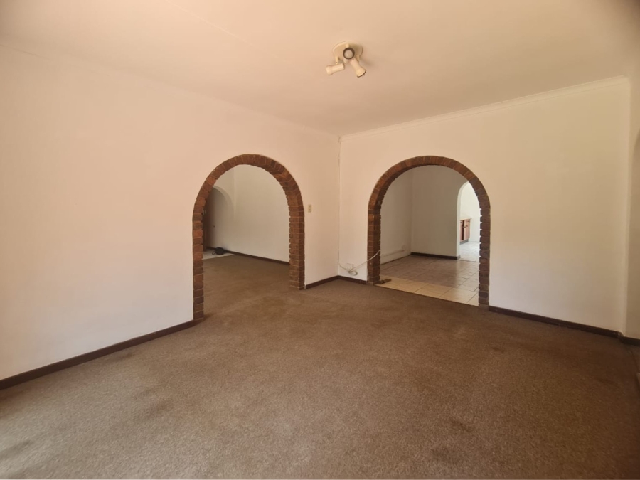 To Let 3 Bedroom Property for Rent in Ifafi North West